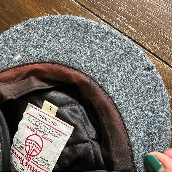 Harris Tweed wool hat - Picture 7 of 9